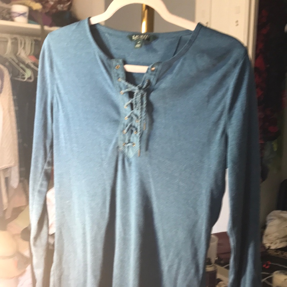Long sleeve shirt